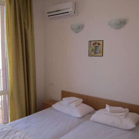 Guest Rooms Venera Πριμόρσκο Εξωτερικό φωτογραφία